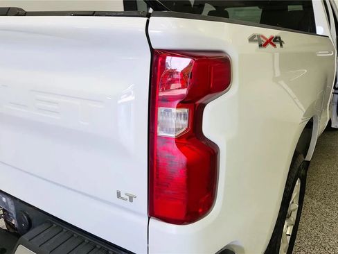 Used 2023 Chevrolet Silverado 1500 LT AWD/4WD image 35