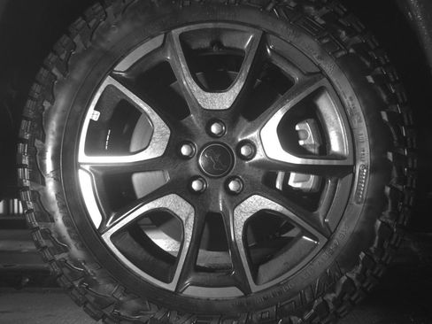 Used 2025 Jeep Compass Trailhawk AWD/4WD image 13