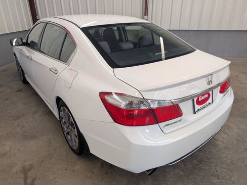 Used 2013 Honda Accord Sport image 15