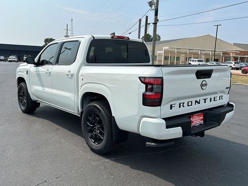 New 2026 Nissan Frontier SV w/ Tow Package image 5