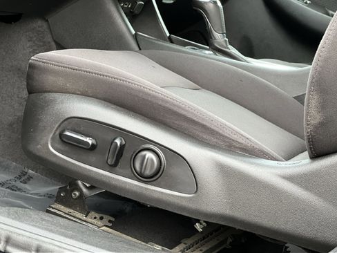 Used 2019 Chevrolet Malibu RS w/ LPO, Convenience Package 1 image 12