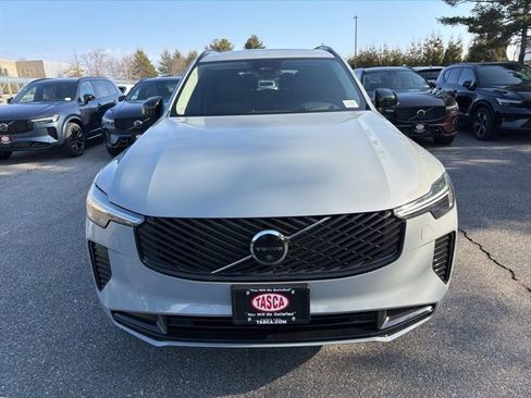 New 2026 Volvo XC90 B6 Ultra w/ Protection Package Premier AWD/4WD image 2