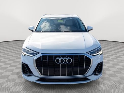 Used 2022 Audi Q3 2.0T Premium Plus w/ Premium Plus Package image 19