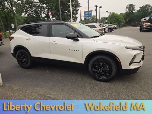 Used 2023 Chevrolet Blazer LT w/ Convenience Package AWD/4WD image 7
