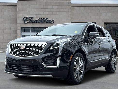 Certified 2025 Cadillac XT5 Premium Luxury image 5