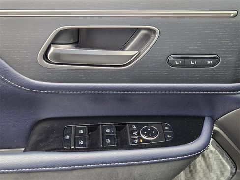 New 2026 INFINITI QX80 4WD w/ Sport Exterior Package image 25