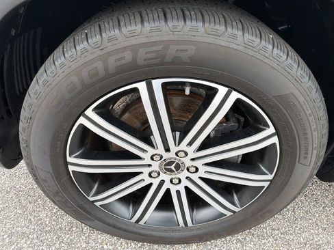 Used 2025 Mercedes-Benz GLE 350 4MATIC image 15