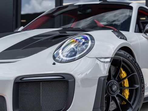 Certified 2019 Porsche 911 GT2 RS RWD image 27