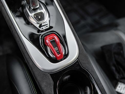 New 2026 Lotus Emira SE image 26