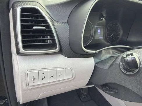 Used 2019 Hyundai Tucson Value FWD image 6