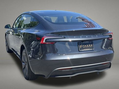 Used 2025 Tesla Model 3 Long Range image 3