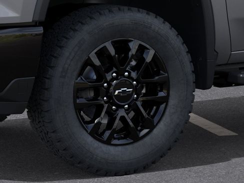 New 2026 Chevrolet Silverado 2500 Custom w/ Custom Value Package AWD/4WD image 9