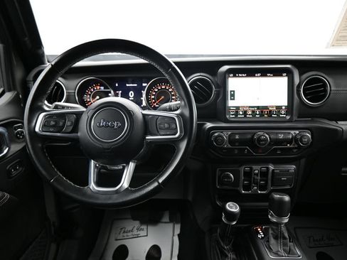 Used 2022 Jeep Gladiator Overland w/ Popular Equipment Package AWD/4WD image 15