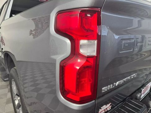 Used 2021 Chevrolet Silverado 1500 RST AWD/4WD image 28