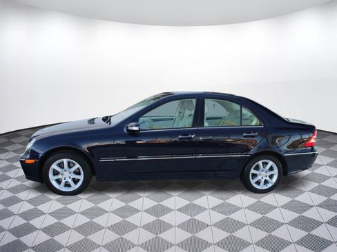 Used 2007 Mercedes-Benz C 280 3.0L Luxury image 2