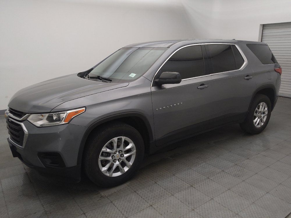 Used 2021 Chevrolet Traverse LS FWD image 2