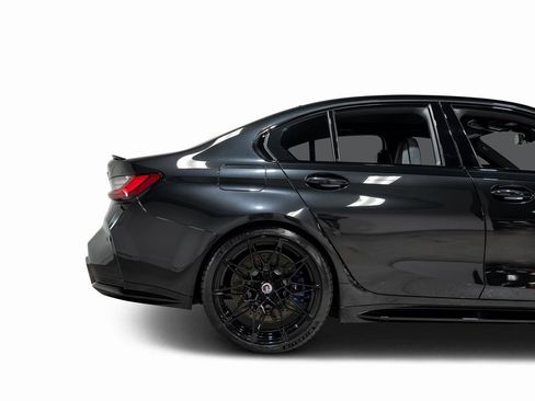 Used 2023 BMW M3 Competition image 25