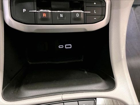 Used 2023 GMC Acadia SLT w/ LPO, Cargo Package AWD/4WD image 16