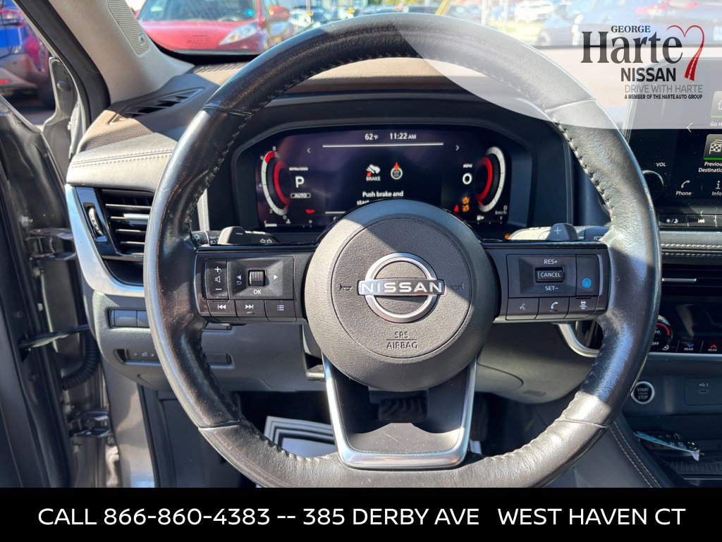 Certified 2022 Nissan Rogue Platinum w/ Head-Up Display Package AWD/4WD image 12