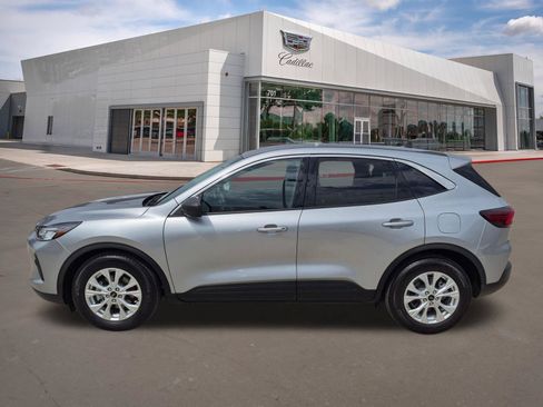 Used 2023 Ford Escape Active FWD image 3