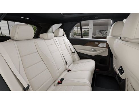 New 2026 Mercedes-Benz GLE 350 4MATIC image 4