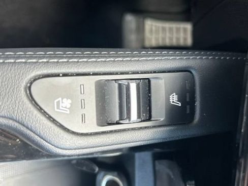 Certified 2024 Kia Telluride SX Prestige AWD/4WD image 12