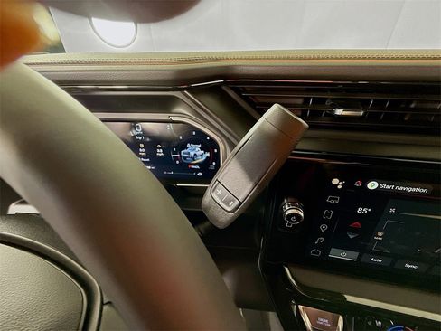 New 2026 GMC Sierra 3500 AT4 w/ AT4 Premium Plus Package image 12