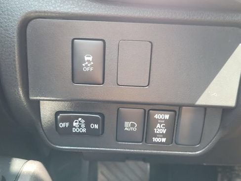 Used 2023 Toyota Tacoma TRD Off-Road AWD/4WD image 23