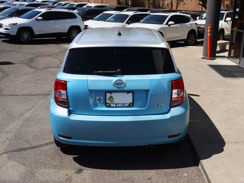 Used 2014 Scion xD image 10