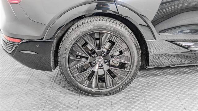 Used 2024 Audi Q8 e-tron Prestige w/ Prestige Package AWD/4WD image 33