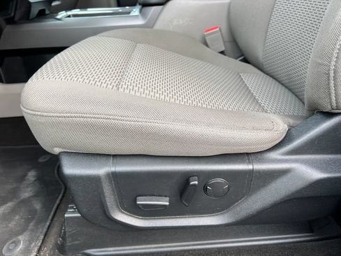 Used 2019 Ford F150 XLT w/ Equipment Group 302A Luxury AWD/4WD image 14