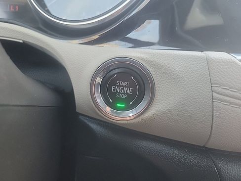 Used 2023 Buick Encore GX Select image 18