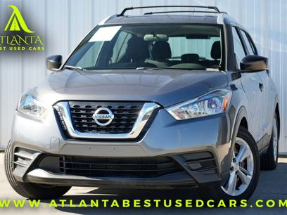 Used 2019 Nissan Kicks S w/ Exterior Package