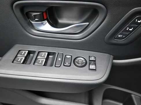 Used 2023 Honda Pilot Elite image 15