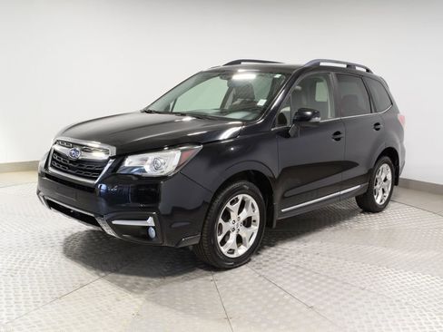 Used 2018 Subaru Forester 2.5i Touring AWD/4WD image 3