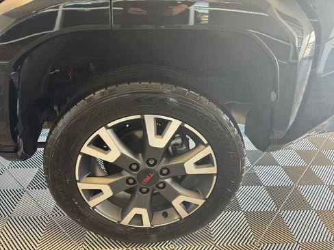 Used 2025 Toyota 4Runner TRD Sport Premium AWD/4WD image 7