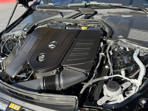 Used 2024 Mercedes-Benz C 300 Sedan image 5