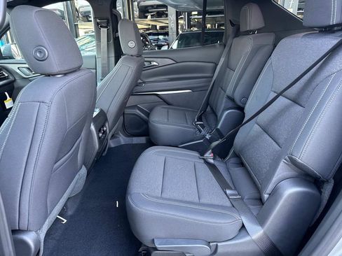 New 2026 Chevrolet Traverse LT w/ Driver Confidence Package image 12