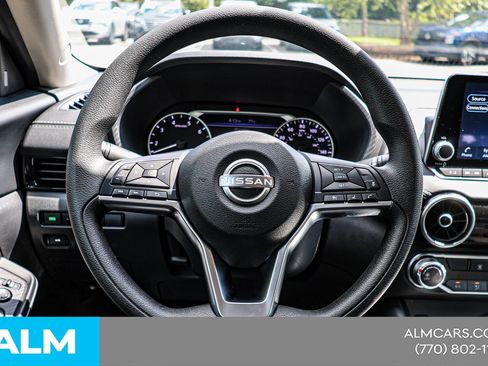 Used 2024 Nissan Sentra SV FWD image 23