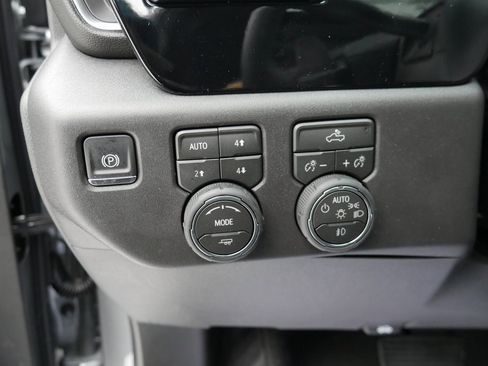 New 2026 Chevrolet Silverado 1500 LT Trail Boss w/ Convenience Package II image 11