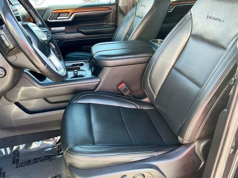 Used 2023 GMC Sierra 1500 Denali w/ Denali Reserve Package image 20
