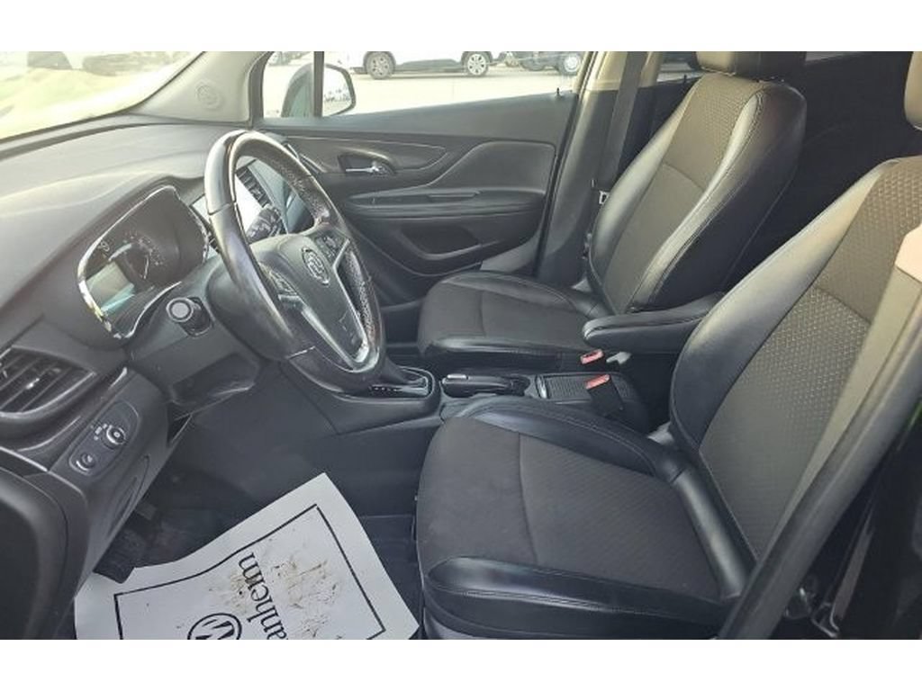 Used 2019 Buick Encore Preferred AWD/4WD image 5