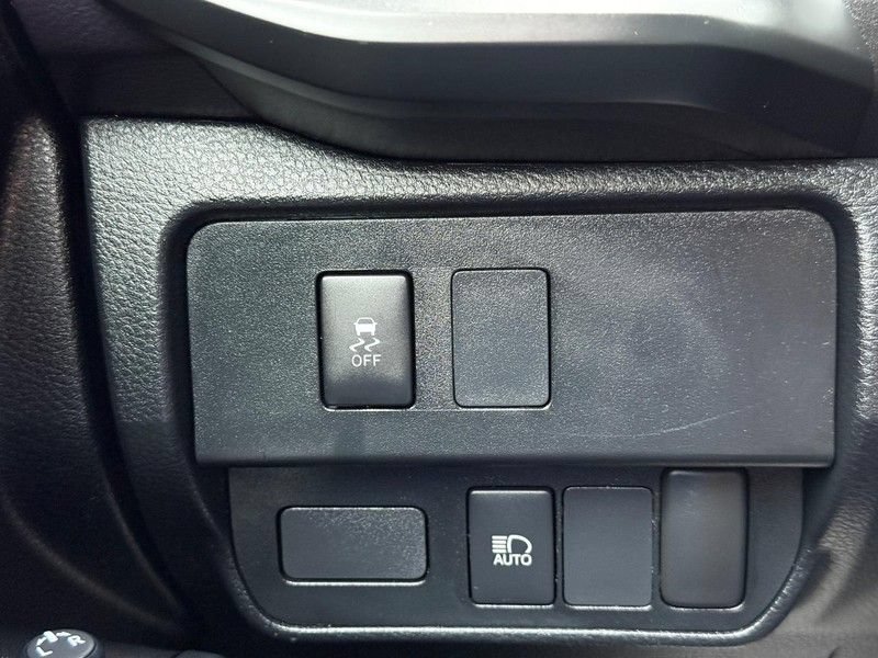 Used 2021 Toyota Tacoma SR AWD/4WD image 29