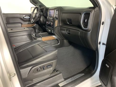 Used 2022 Chevrolet Silverado 1500 High Country w/ LPO, Dark Essentials Package image 39