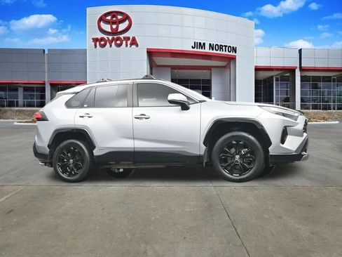 Used 2024 Toyota RAV4 SE AWD/4WD image 47