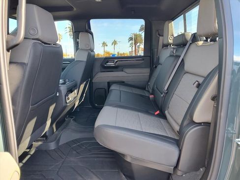 New 2026 Chevrolet Silverado 2500 ZR2 image 7