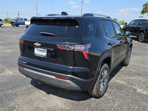 New 2026 Chevrolet Equinox LT w/ Convenience Package II image 6