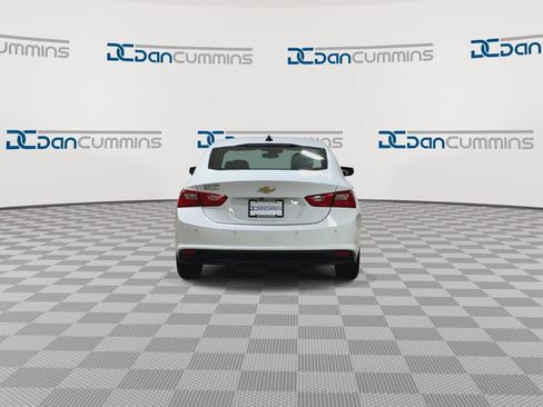 Used 2023 Chevrolet Malibu LS w/ Driver Confidence Package FWD image 7