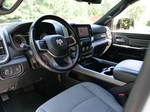 Used 2022 RAM 2500 Big Horn w/ Safety Group B AWD/4WD image 2