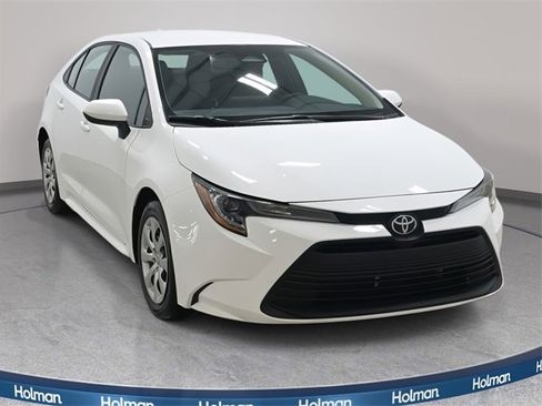 Used 2023 Toyota Corolla LE w/ Carpet Mat Package (TMS) image 3